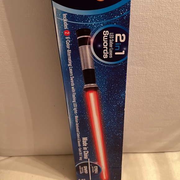 2 in 1 LED Saber Lasers SWORDS - Picture 2 of 3